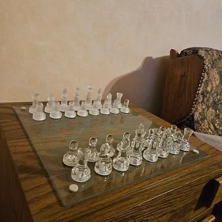2 Zimmer Apartment-ferienwohnung Mit Balkon, Ausgestatteter Kueche Und Bad Апартаменты *
